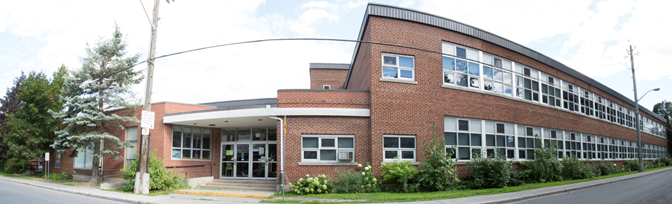 Picture of the front of Elgin Street Public School